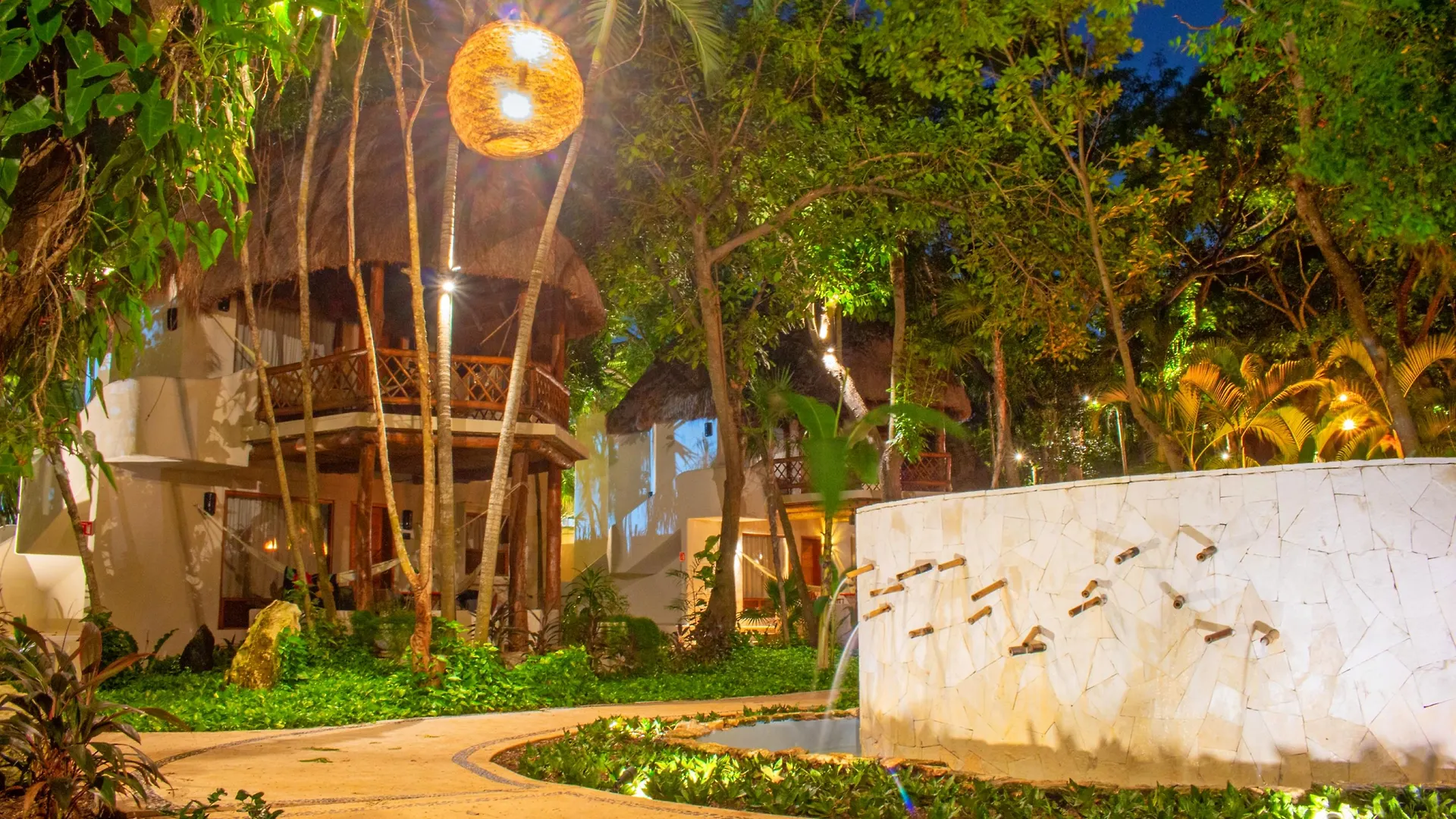 Mahekal Beach Front Resort & Spa Playa del Carmen