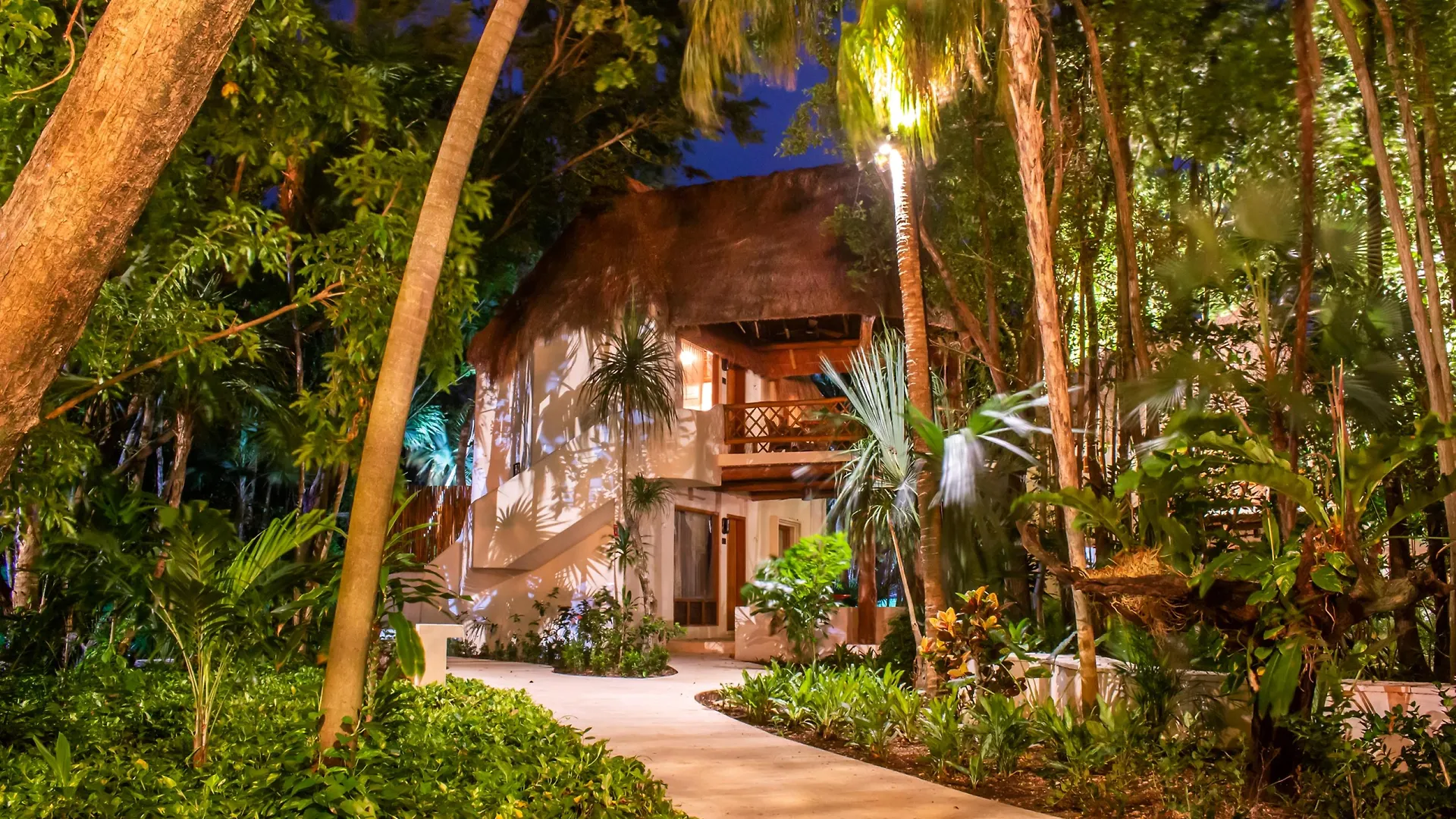 Mahekal Beach Front Resort & Spa Playa del Carmen